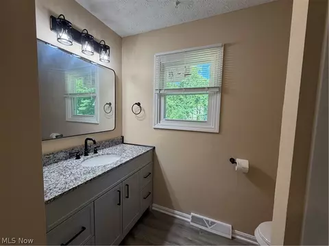7619 Red Fox Dr, Boardman, OH 44512 photo 17