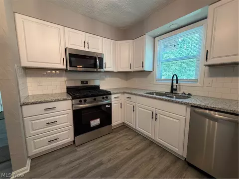 7619 Red Fox Dr, Boardman, OH 44512 photo 10