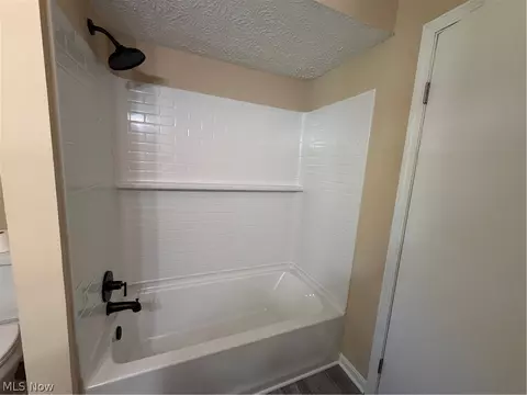 7619 Red Fox Dr, Boardman, OH 44512 photo 18