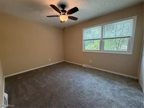 7619 Red Fox Dr, Boardman, OH 44512 photo 16
