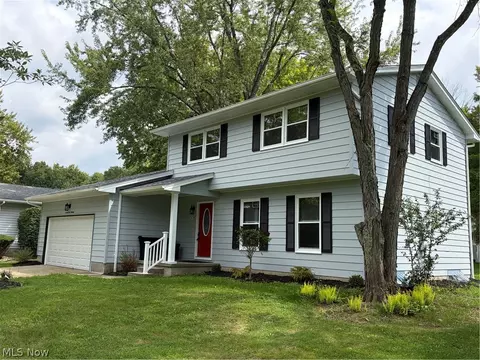 Exterior - 7619 Red Fox Dr, Boardman, OH 44512 photo 2 of 4