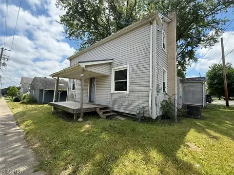 7489 W South Range Rd, Salem, OH 44460