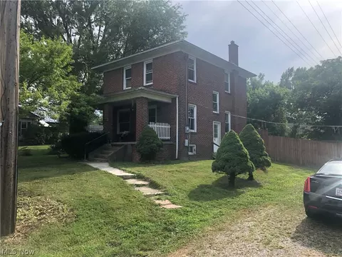 347 Zanesville Rd, Roseville, OH 43777