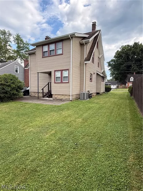 Other - 34 Maple Dr, Boardman, OH 44512 photo 4 of 9
