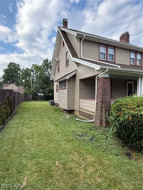 Other - 34 Maple Dr, Boardman, OH 44512 photo 5 of 9
