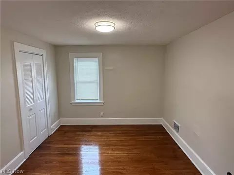 Bedroom - 34 Maple Dr, Boardman, OH 44512 photo 1 of 3