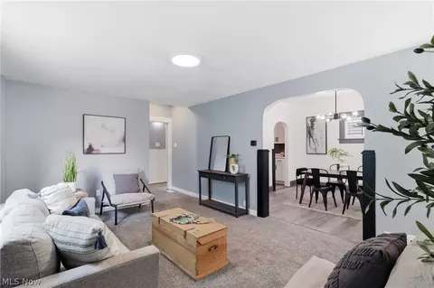 709 Columbus Ave NW, Canton, OH 44708 photo 6