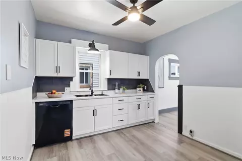 709 Columbus Ave NW, Canton, OH 44708 photo 11