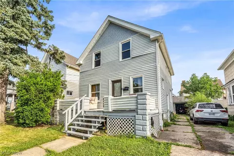 4119 Gifford Ave, Cleveland, OH 44109
