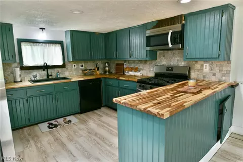 338 Calla Rd E, Poland, OH 44514 photo 6
