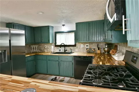 338 Calla Rd E, Poland, OH 44514 photo 4