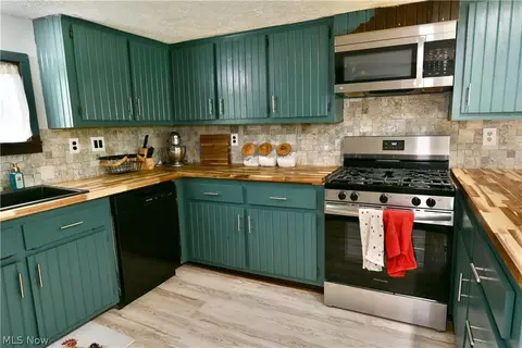 338 Calla Rd E, Poland, OH 44514 photo 7