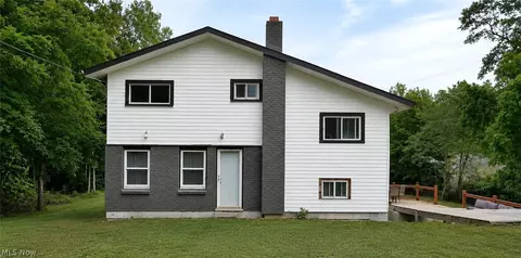338 Calla Rd E, Poland, OH 44514 photo 1