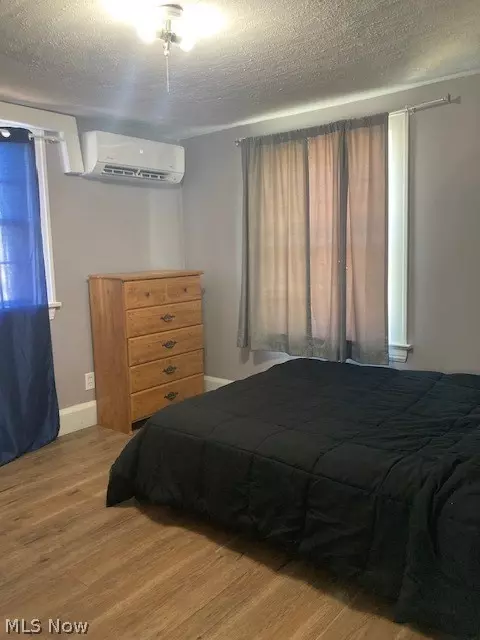 Bedroom - 858 Allison Ave, Lorain, OH 44052 photo 1 of 3