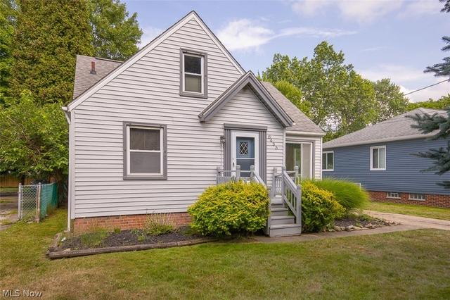 6453 W 130th St, Parma Heights, OH 44130