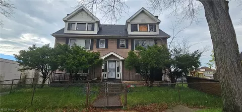8823 Yale Ave, Cleveland, OH 44108