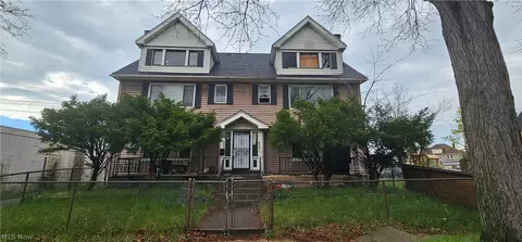 8823 Yale Ave, Cleveland, OH 44108