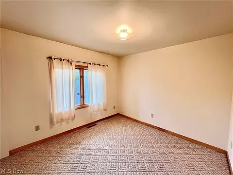 8238 Center Rd, Ashtabula, OH 44004 photo 12