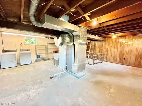 8238 Center Rd, Ashtabula, OH 44004 photo 17