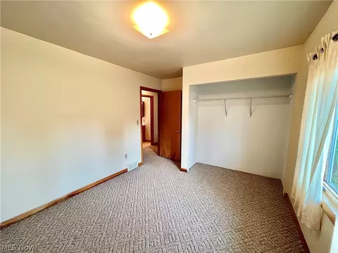8238 Center Rd, Ashtabula, OH 44004 photo 11