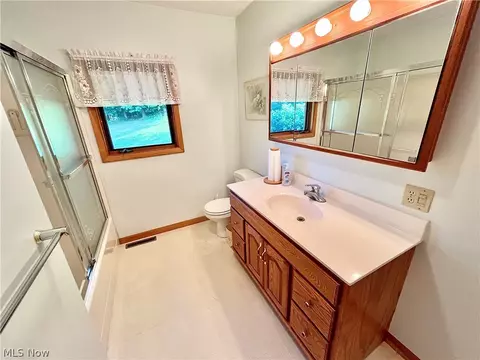 8238 Center Rd, Ashtabula, OH 44004 photo 13