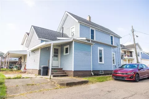 24 Houston St SW, Massillon, OH 44647