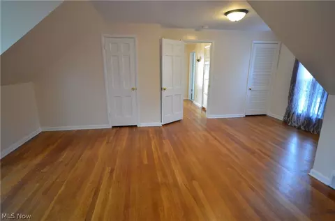 Bedroom - 2527 Carson Rd, Fairlawn, OH 44333 photo 5 of 9