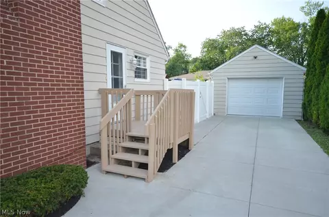 Other - 2527 Carson Rd, Fairlawn, OH 44333 photo 1 of 7
