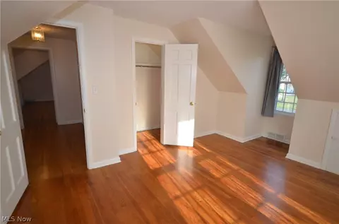Bedroom - 2527 Carson Rd, Fairlawn, OH 44333 photo 7 of 9