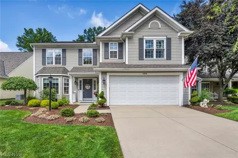 1454 Hollow Wood Ln, Avon, OH 44011