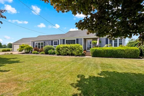 Exterior - 16246 State Route 301, Lagrange, OH 44050 photo 1 of 9