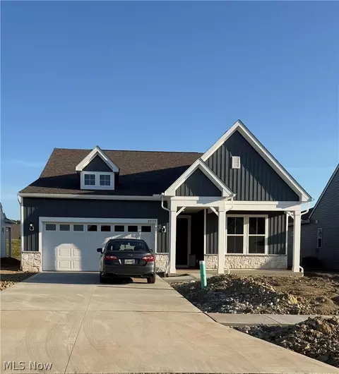 23533 Valley Ct, Columbia Station, OH 44028