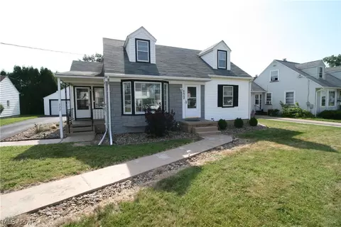 177 Willard Ave SE, Warren, OH 44483