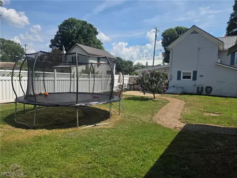 Exterior - 620 Franklin Ave, Conesville, OH 43811 photo 7 of 11