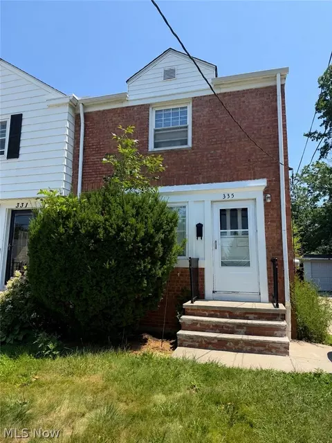 335 E 250th St, Euclid, OH 44132 photo 1