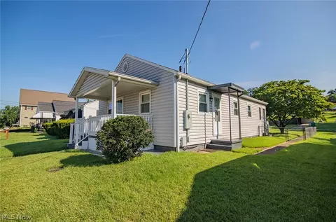 1113 38th St, Parkersburg, WV 26104