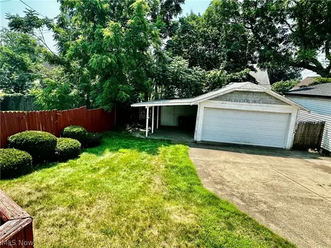 346 E Ido Ave, Akron, OH 44301 photo 3