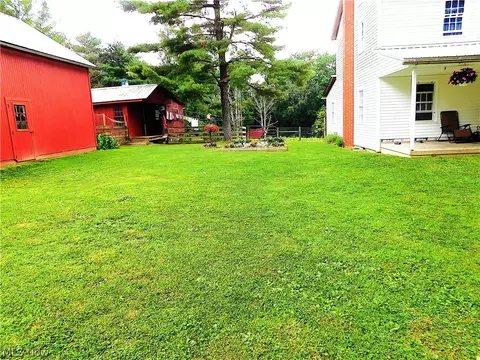 Exterior - 36800 Mann Ridge Rd, Jerusalem, OH 43747 photo 10 of 17