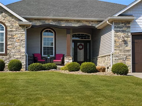 124 Cedars Dr, Poland, OH 44514 photo 3