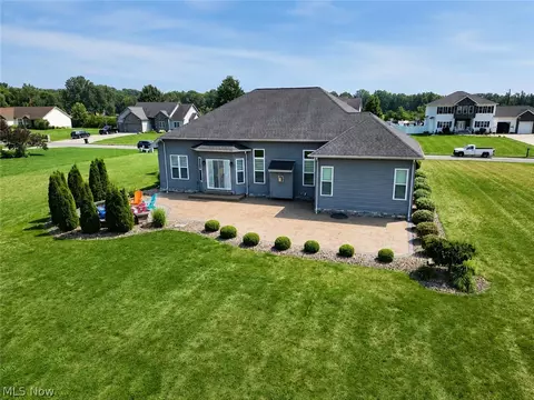 124 Cedars Dr, Poland, OH 44514 photo 5