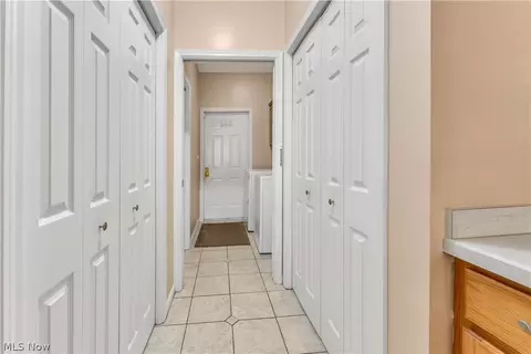 Entry Way - 5645 Clingan Rd #2B, Struthers, OH 44471 photo 1 of 1