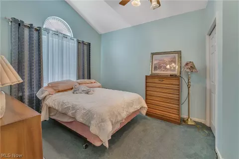 Bedroom - 5645 Clingan Rd #2B, Struthers, OH 44471 photo 3 of 4