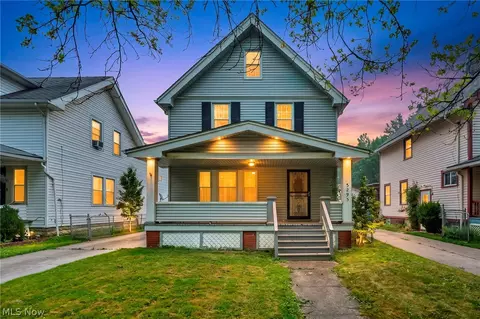 3293 W 99th St, Cleveland, OH 44102