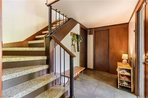 Entry Way - 2661 Perry Dr NW, Canton, OH 44708 photo 6 of 6