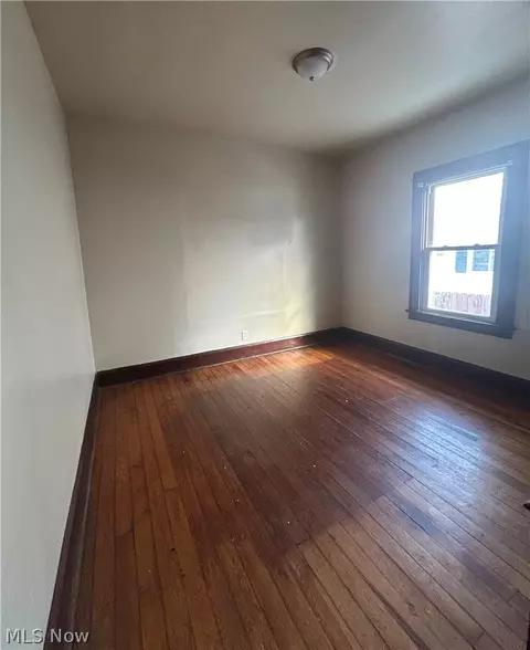 15 Katherine St, Struthers, OH 44471 photo 8