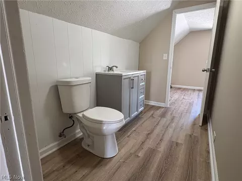 891 E 232nd St, Euclid, OH 44123 photo 24