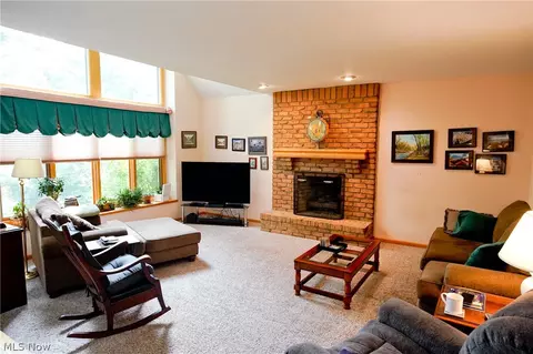 Living - 3048 Deercrest Path, Stow, OH 44224 photo 1 of 8
