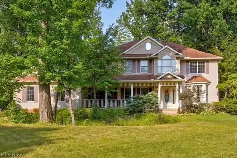6506 Forestwood St NW, Canton, OH 44718