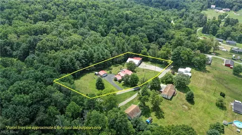 4974 S Street St NE, Somerdale, OH 44678
