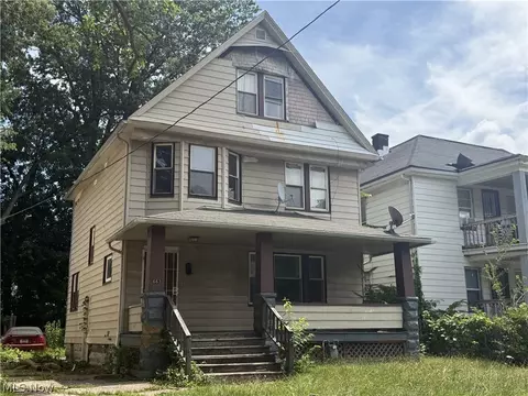 663 E 115th St, Cleveland, OH 44108